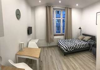 Апарт-отели ApartMood Moniuszki Катовице Улучшенный номер-студио-4